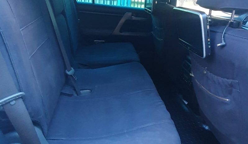 
								2009 Toyota Landcruiser 200 full									