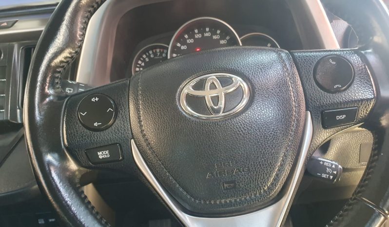 
								2018 Toyota Rav 4 full									