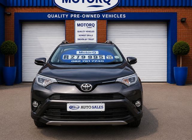 
								2018 Toyota Rav 4 full									