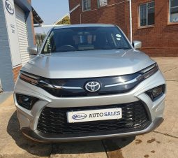 
										Toyota Urban Cruiser 2024 full									